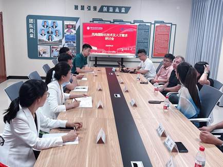 f27b235232002f3ea12589a0fc80472